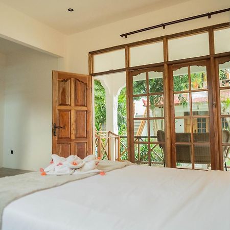 The Confidential Mandalika Hotel Kuta  Bagian luar foto