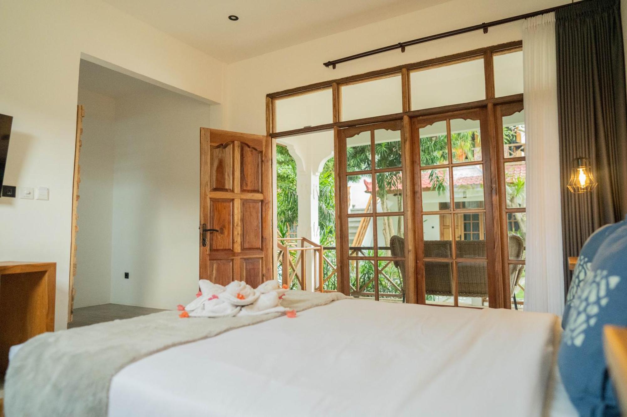 The Confidential Mandalika Hotel Kuta  Bagian luar foto