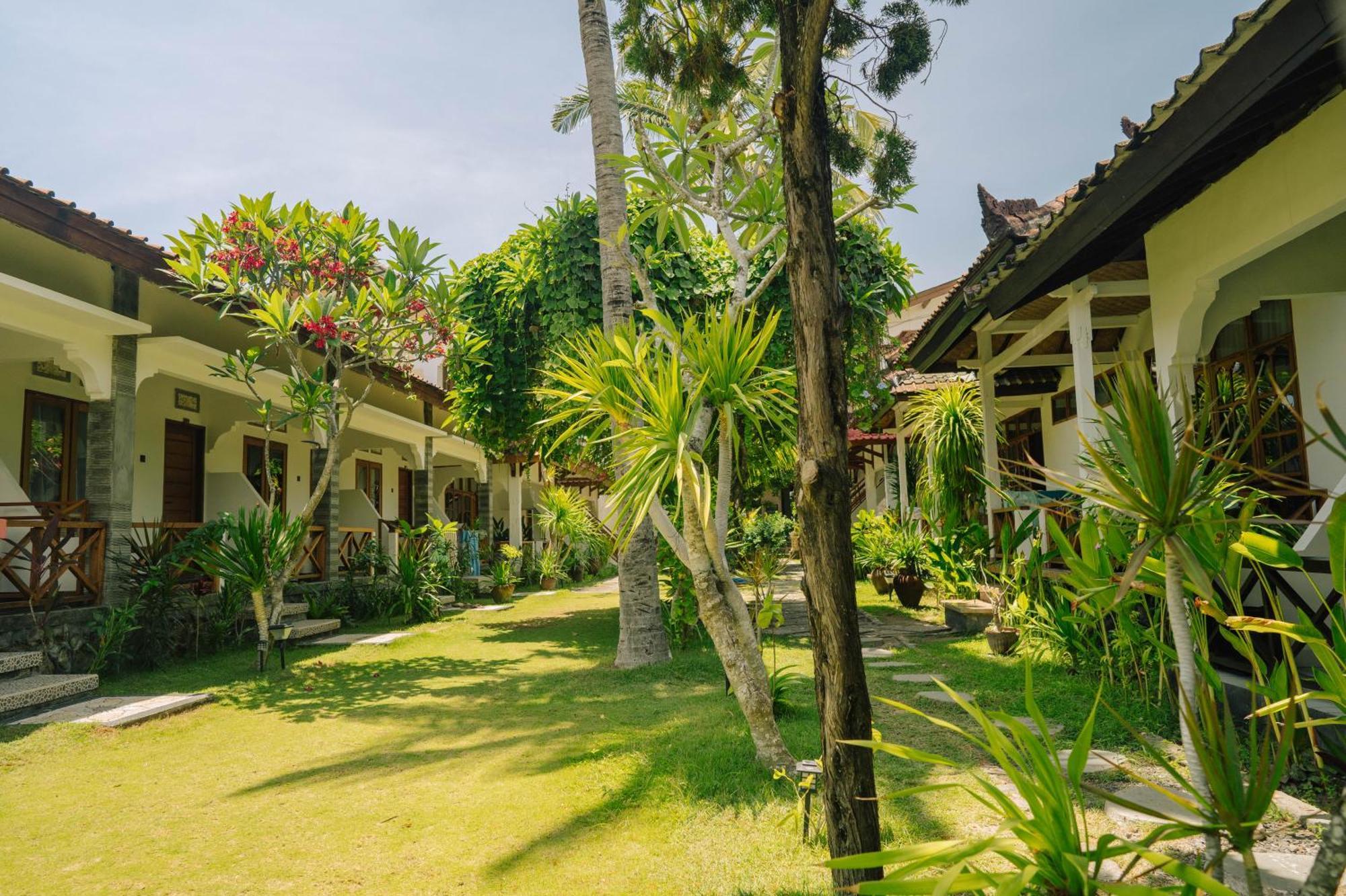 The Confidential Mandalika Hotel Kuta  Bagian luar foto