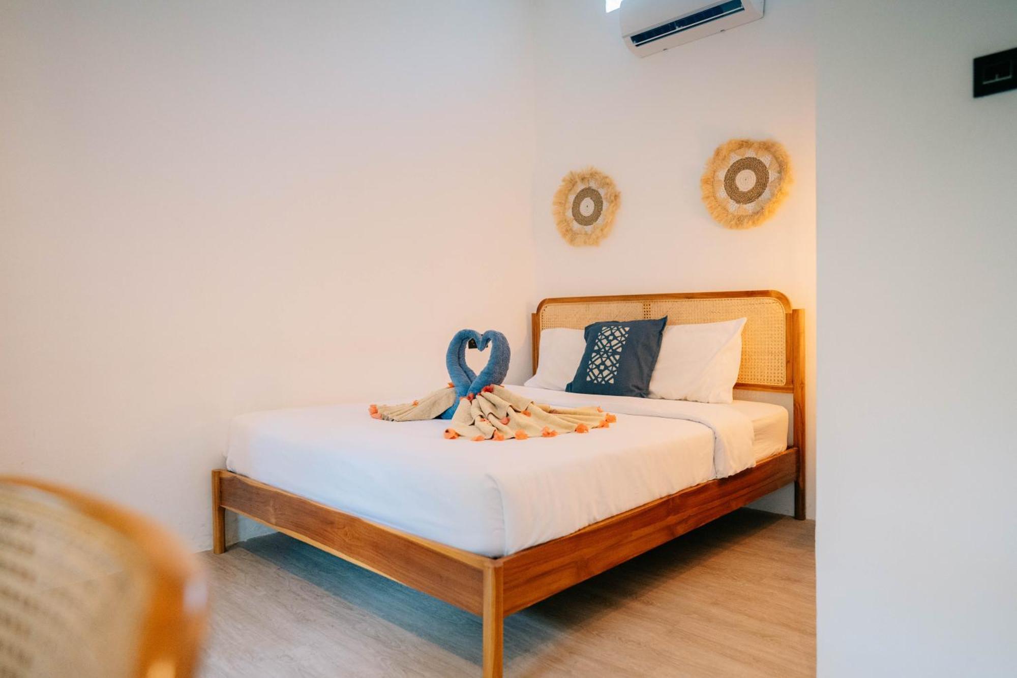 The Confidential Mandalika Hotel Kuta  Bagian luar foto