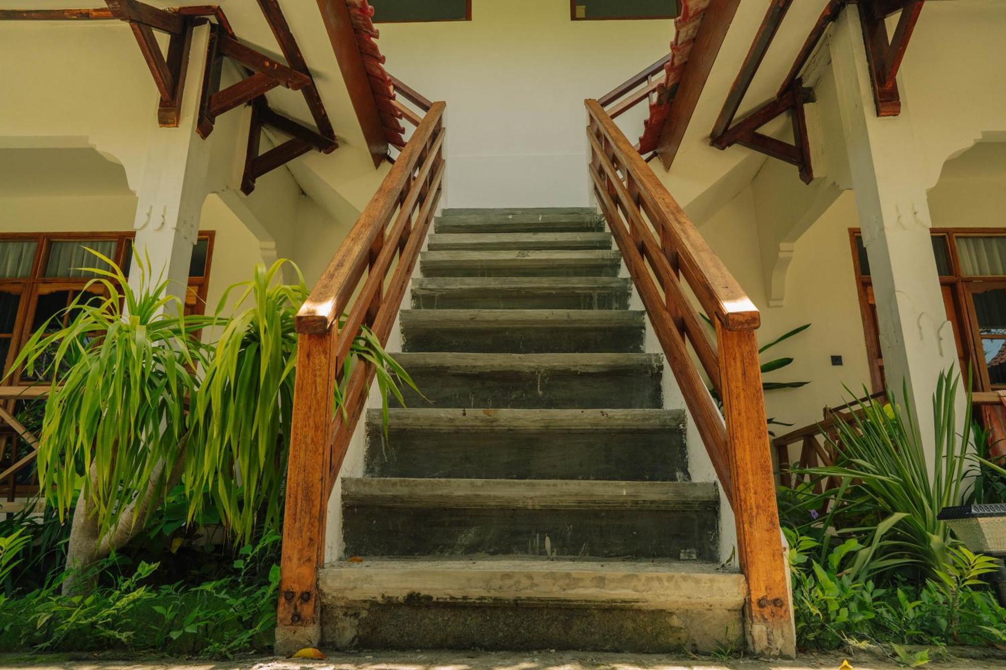 The Confidential Mandalika Hotel Kuta  Bagian luar foto